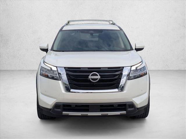 Certified 2024 Nissan Pathfinder SL FWD video 2