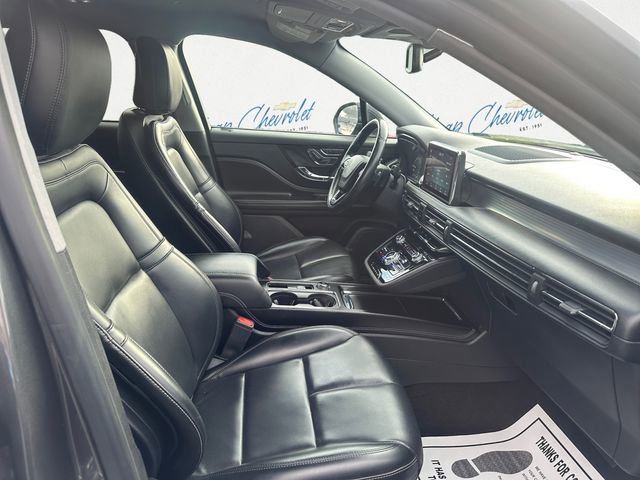 Used 2020 Lincoln Corsair AWD w/ Elements Package image 13