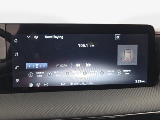 New 2027 Nissan Kicks SR w/ SR Premium Package FWD image 22