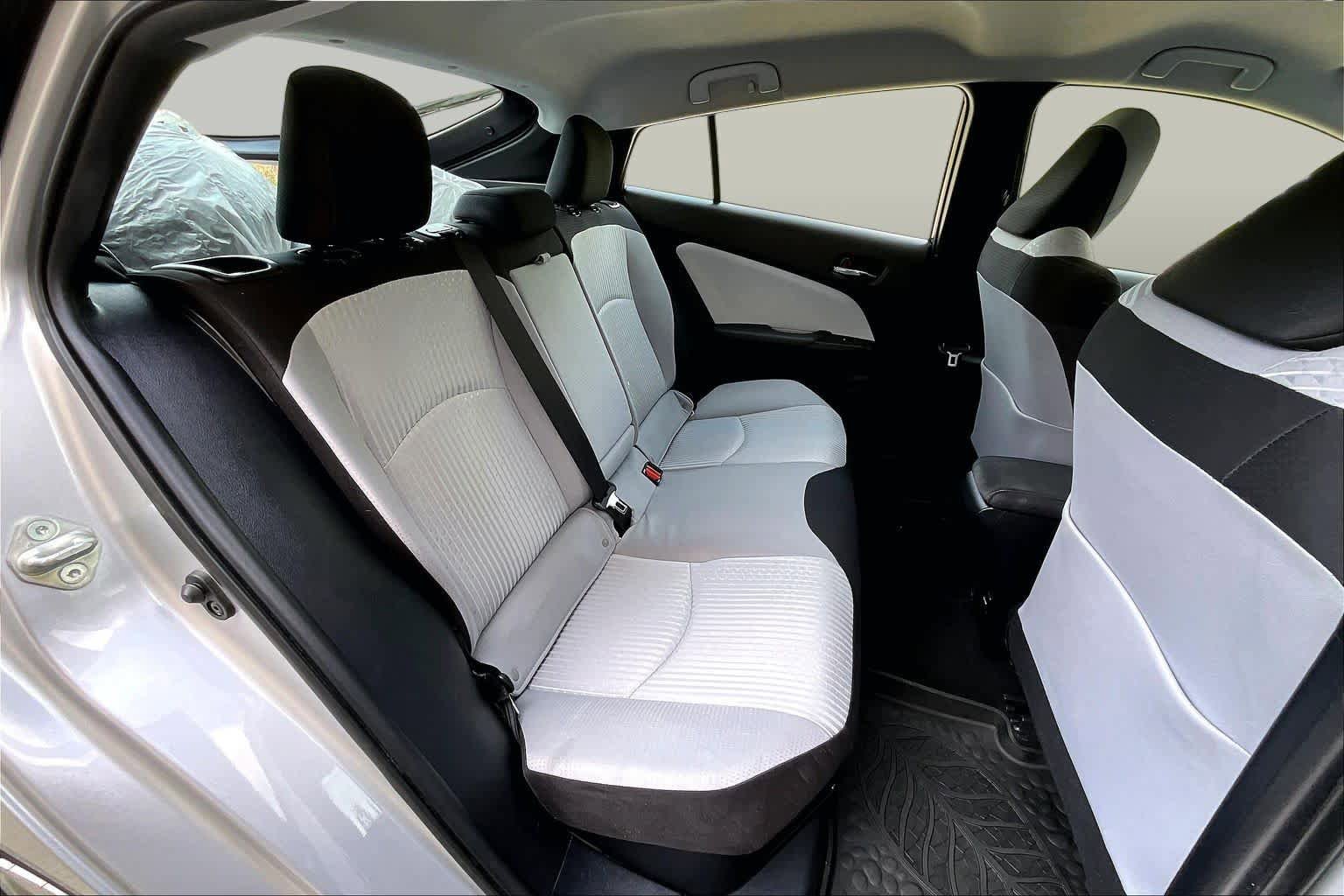 Used 2018 Toyota Prius Two w/ Prius Two Safety Plus Package FWD image 20