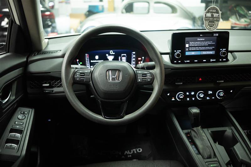 Used 2023 Honda Accord EX image 18