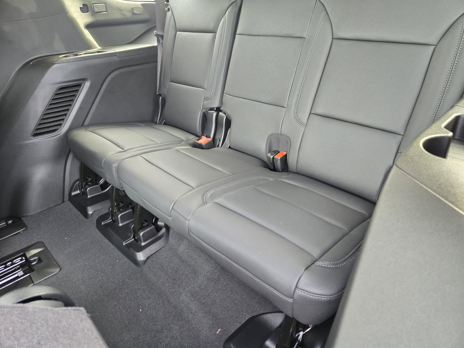 New 2026 Chevrolet Tahoe LT w/ Comfort Package image 28