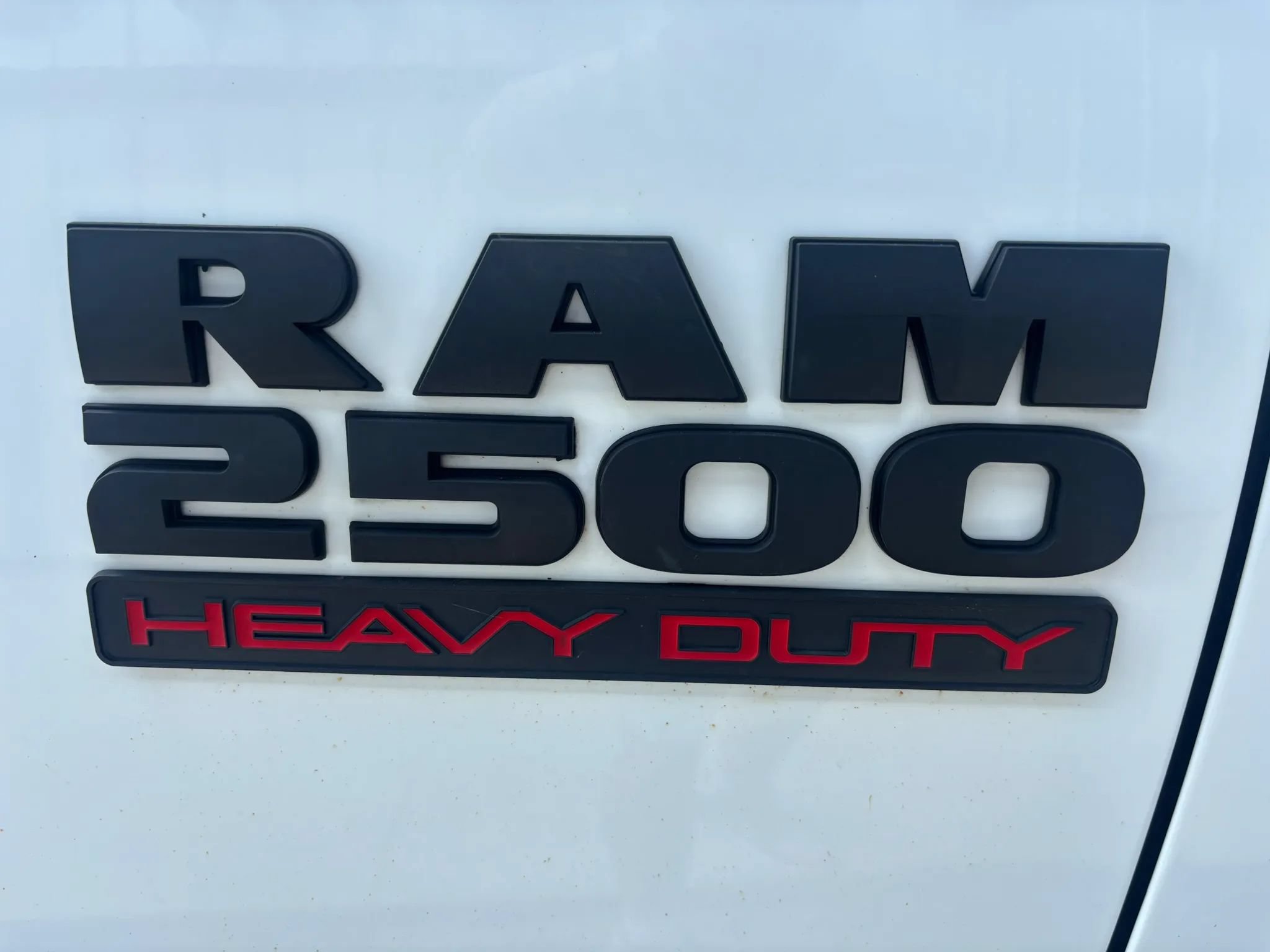 Used 2017 RAM 2500 Tradesman w/ Chrome Appearance Group AWD/4WD image 8
