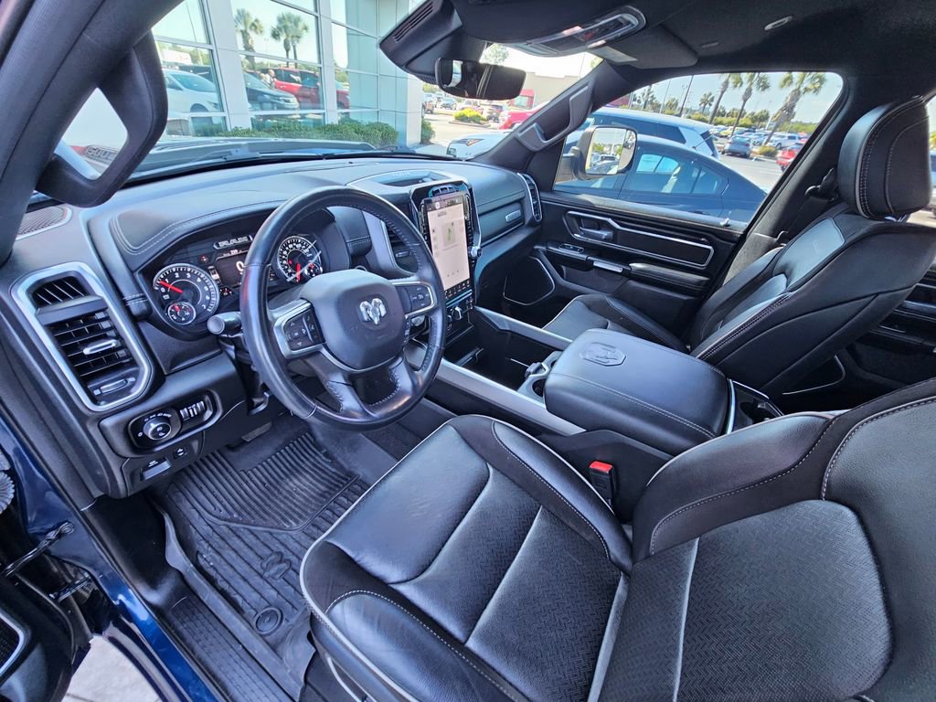 Used 2023 RAM 1500 Laramie AWD/4WD image 15