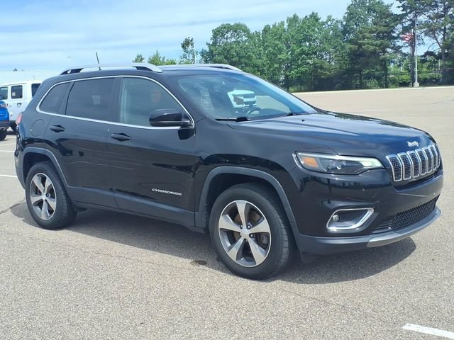 Used 2019 Jeep Cherokee Limited AWD/4WD image 3
