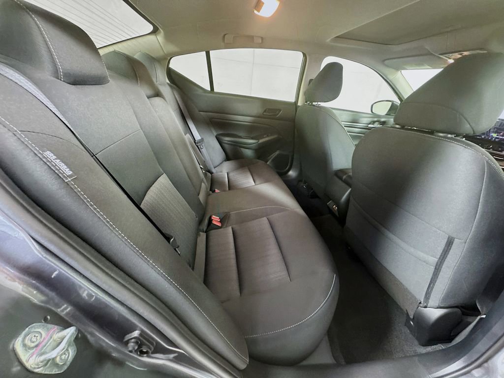 Used 2024 Nissan Altima 2.5 SV w/ SV Premium Package FWD image 33