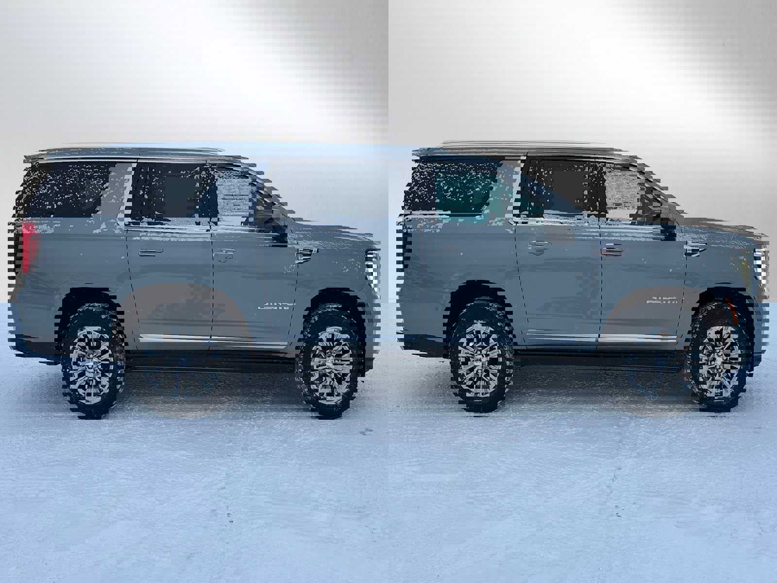 New 2026 GMC Yukon XL Denali w/ Sun & Power Step Package image 2