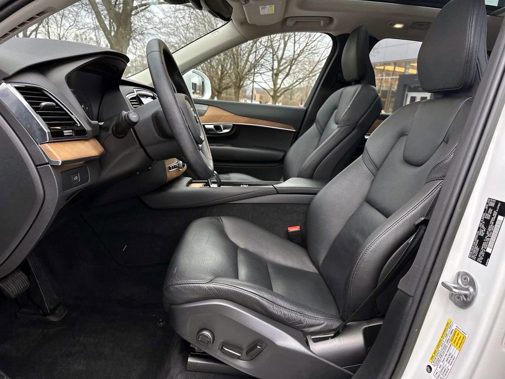 Used 2023 Volvo XC90 B6 Plus w/ Protection Package Premier image 26