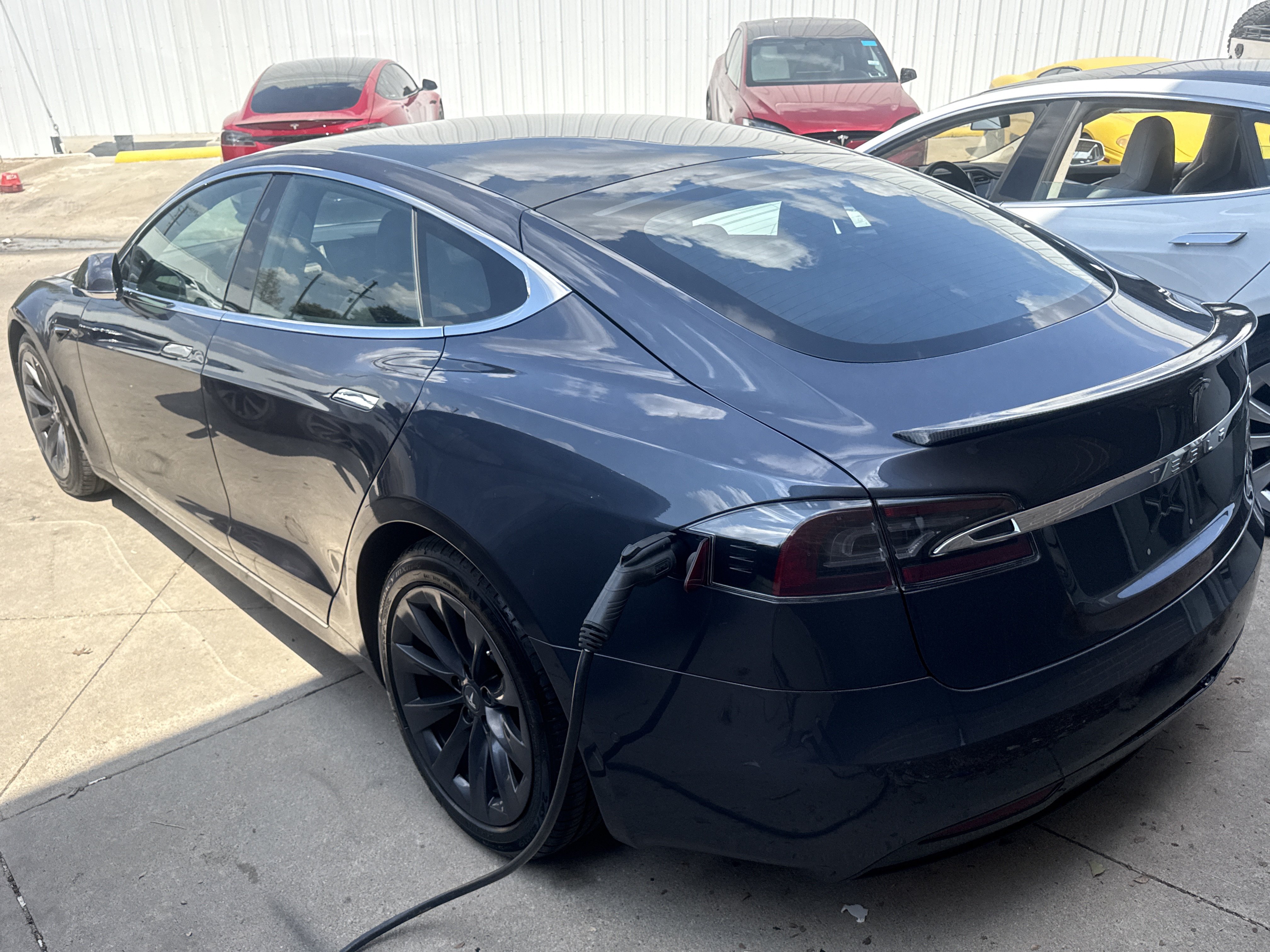 Used 2020 Tesla Model S Long Range Plus AWD/4WD image 2