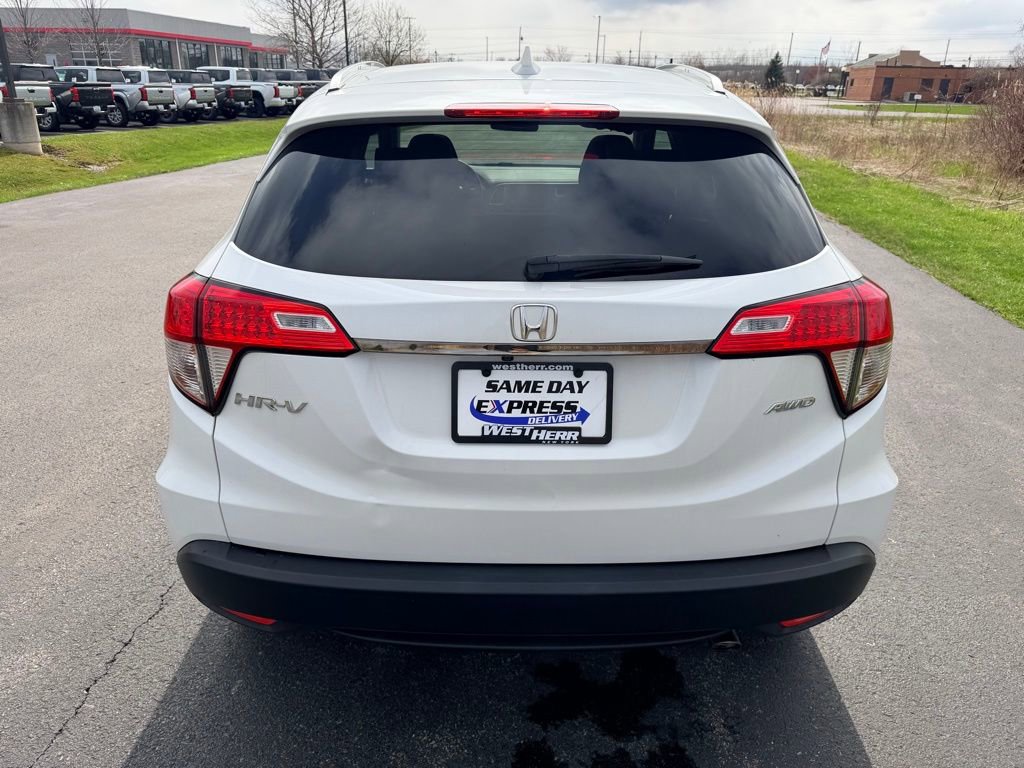 Used 2022 Honda HR-V EX image 5