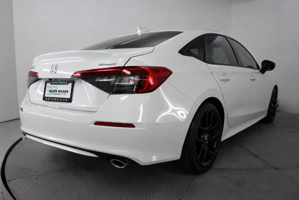 Used 2022 Honda Civic Sport image 10