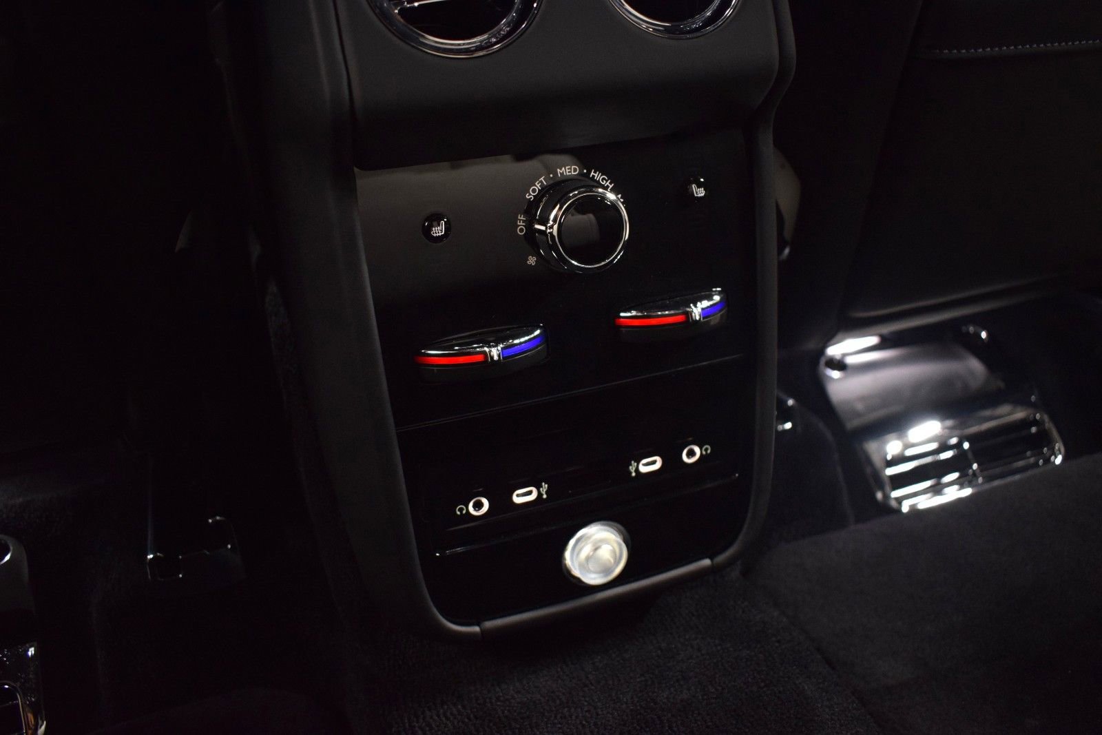 New 2026 Rolls-Royce Cullinan image 22