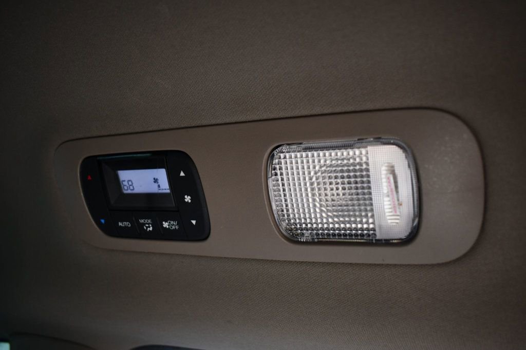 Used 2019 Honda Odyssey Elite image 41