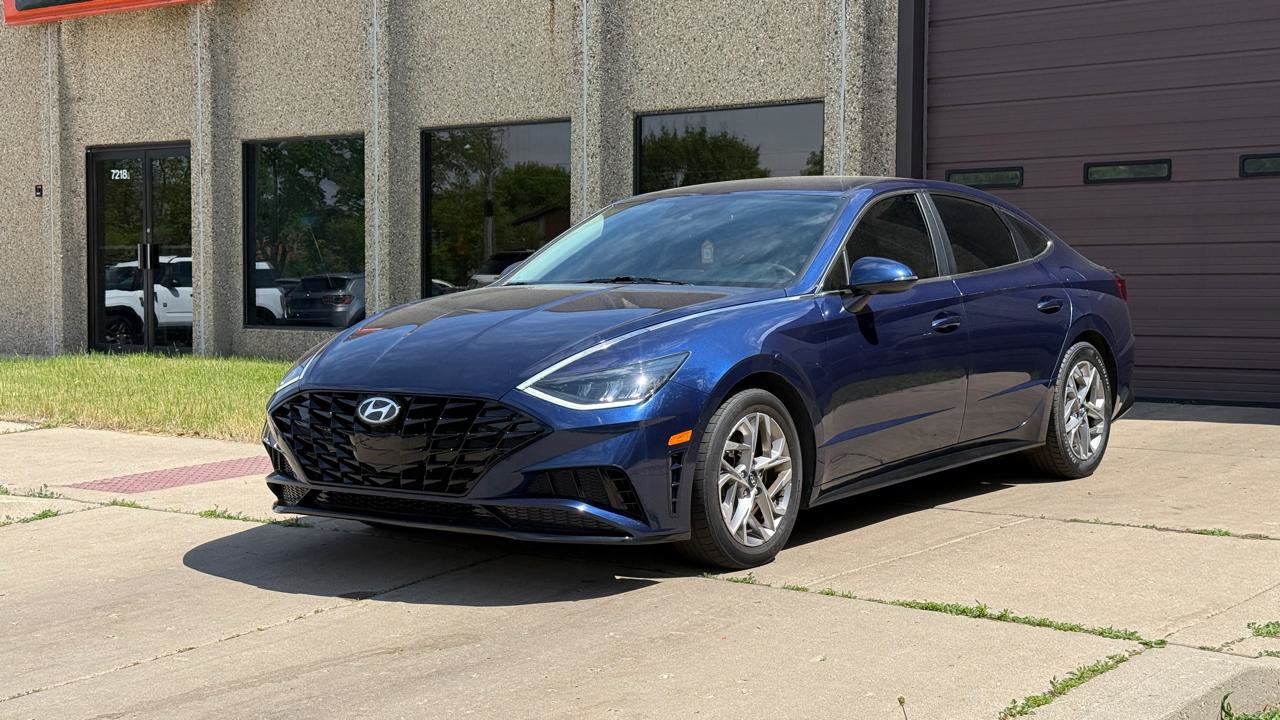 Used 2021 Hyundai Sonata SEL FWD image 3