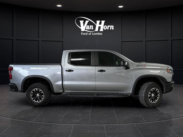 Used 2023 Chevrolet Silverado 1500 ZR2 AWD/4WD image 2