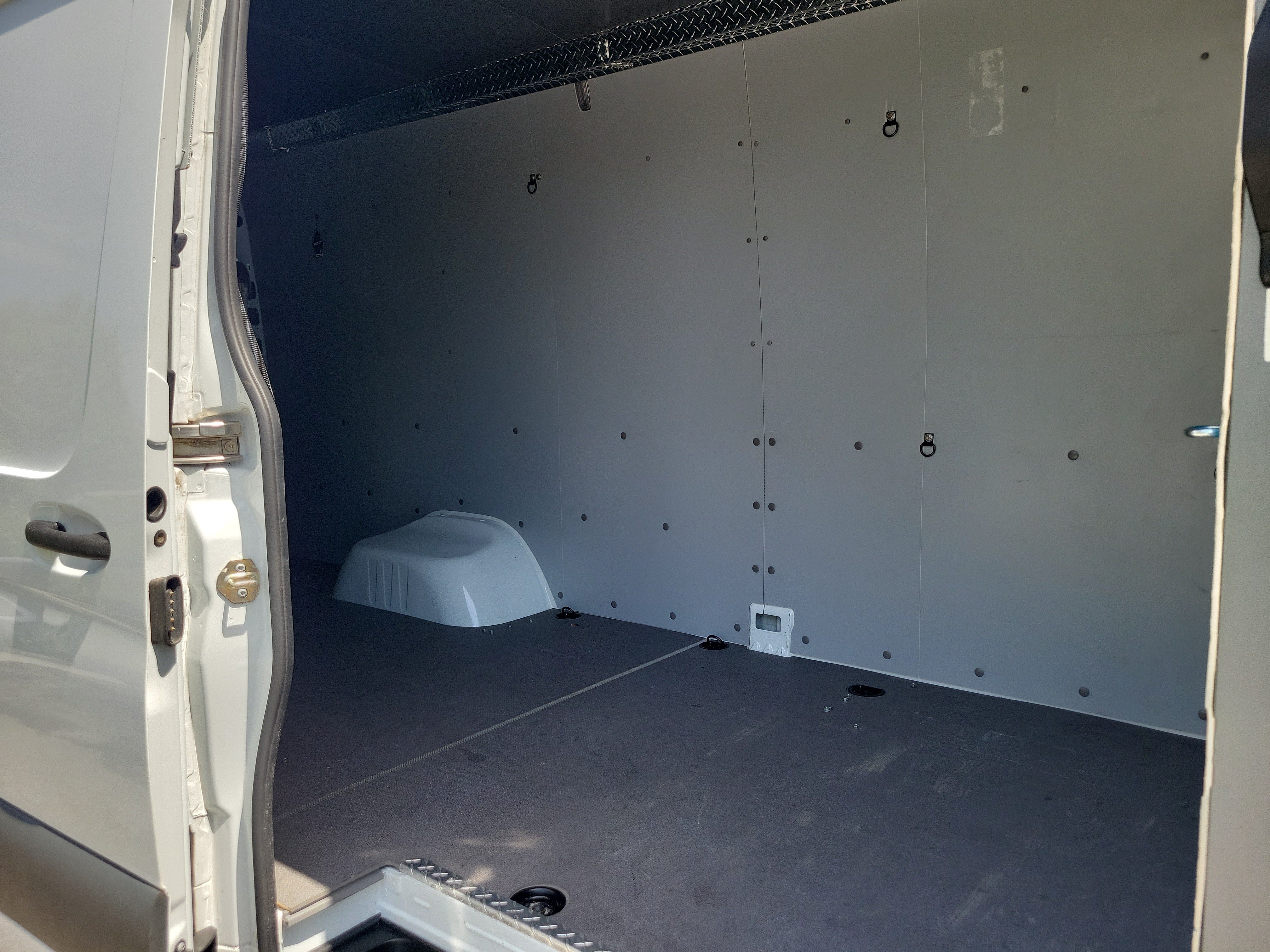 Used 2019 Mercedes-Benz Sprinter 170 image 7