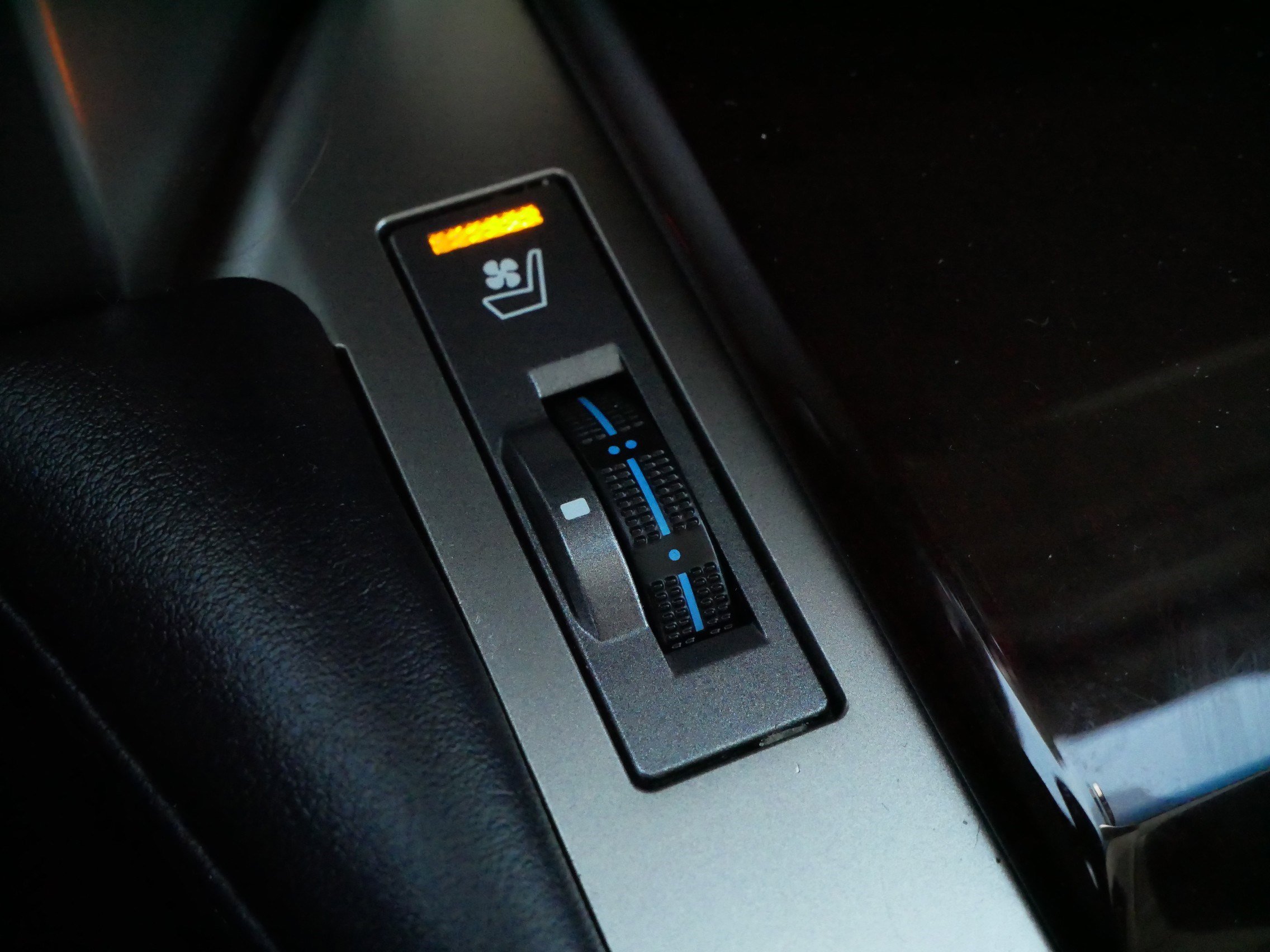 Used 2018 Lexus GX 460 Premium image 30