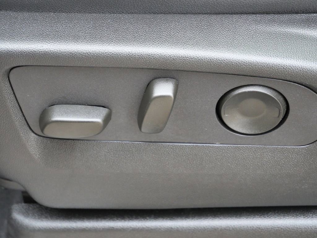 Used 2023 Chevrolet Tahoe LT w/ LT Signature Package image 37