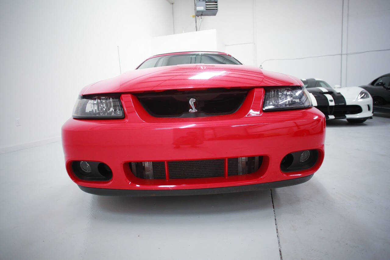 Used 2004 Ford Mustang Cobra RWD image 11