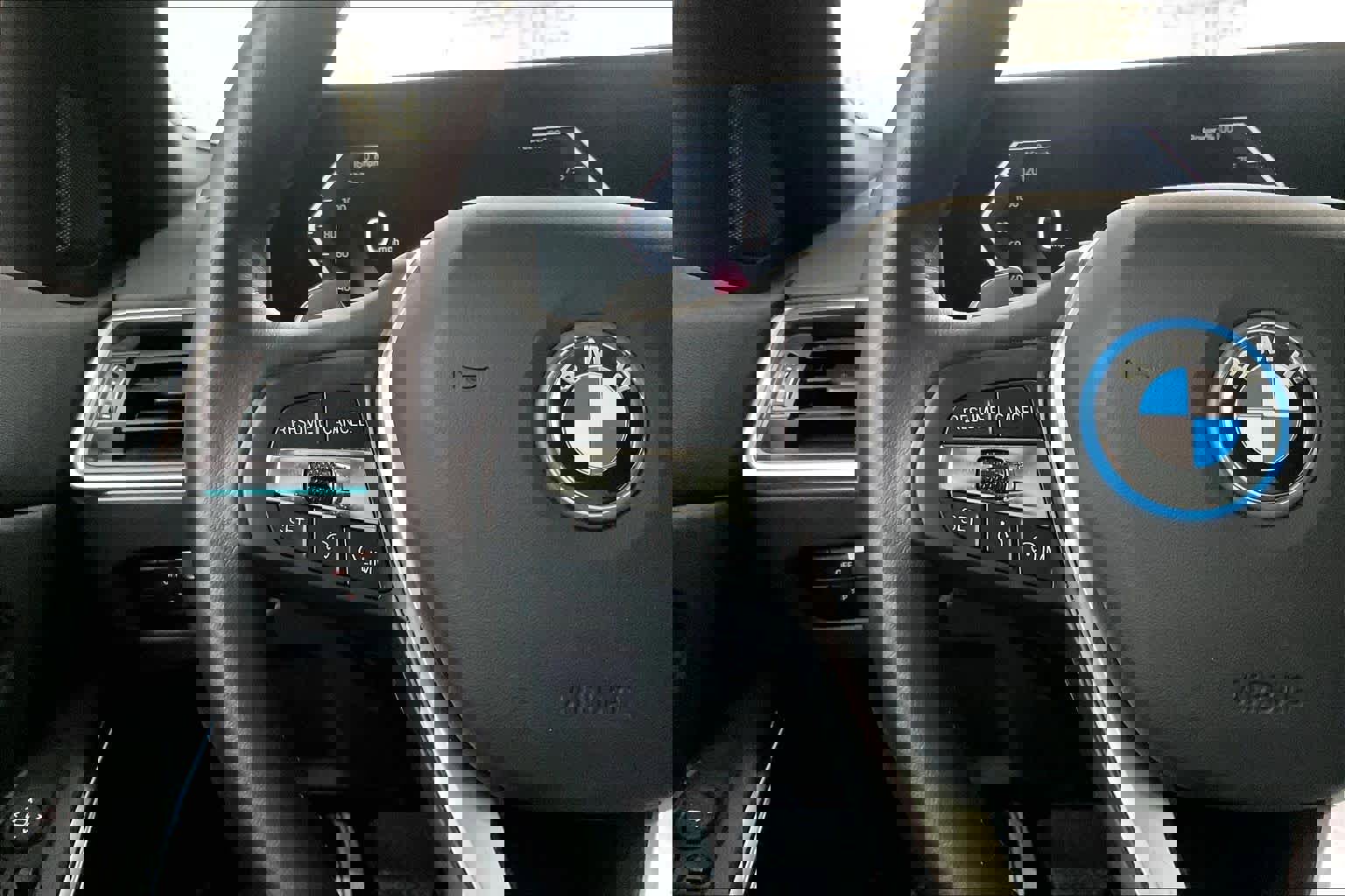 Used 2023 BMW 330e image 20