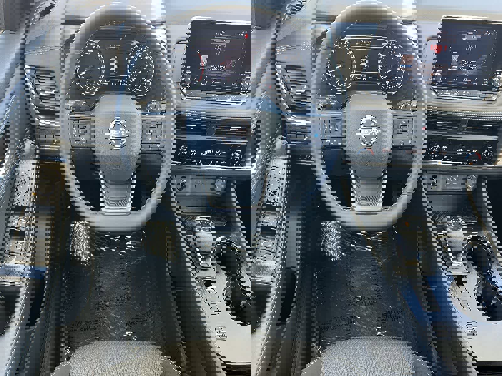 Used 2026 Nissan Rogue SV image 15