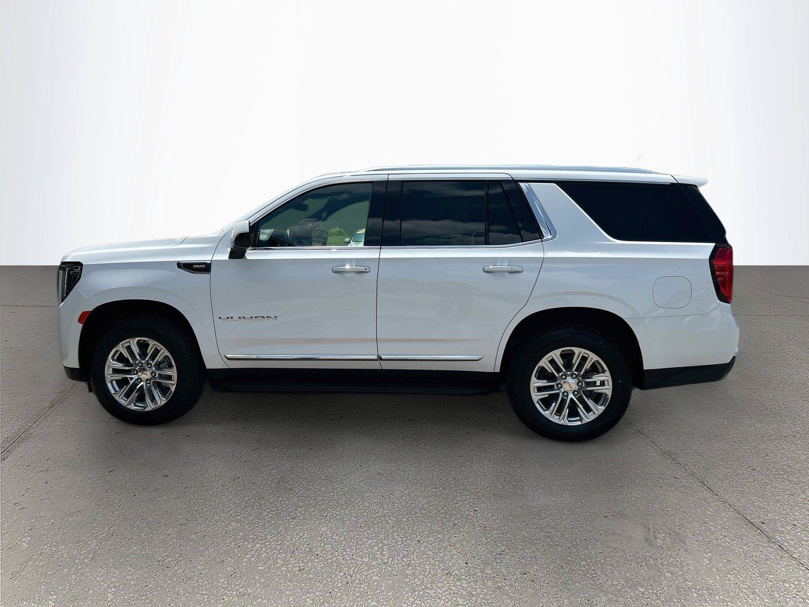 Used 2024 GMC Yukon SLT AWD/4WD image 48