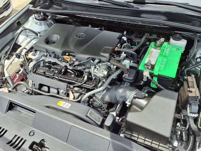 Used 2021 Toyota Camry XSE FWD image 8