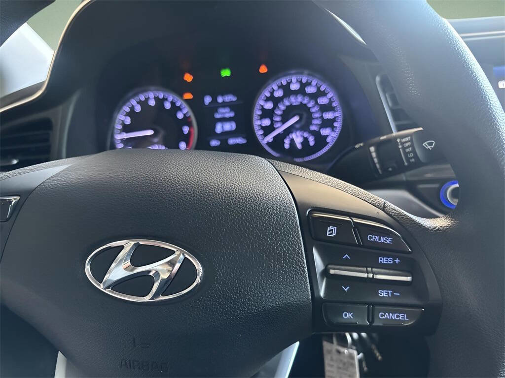 Used 2020 Hyundai Elantra SEL w/ Cargo Package (C1) image 13