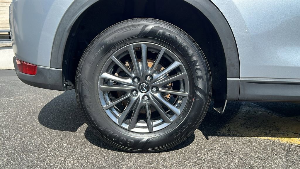 Used 2019 MAZDA CX-5 Touring image 11