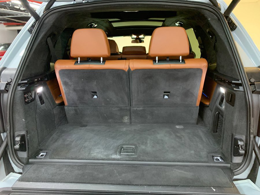 Used 2023 BMW X7 xDrive40i w/ M Sport Package AWD/4WD image 62