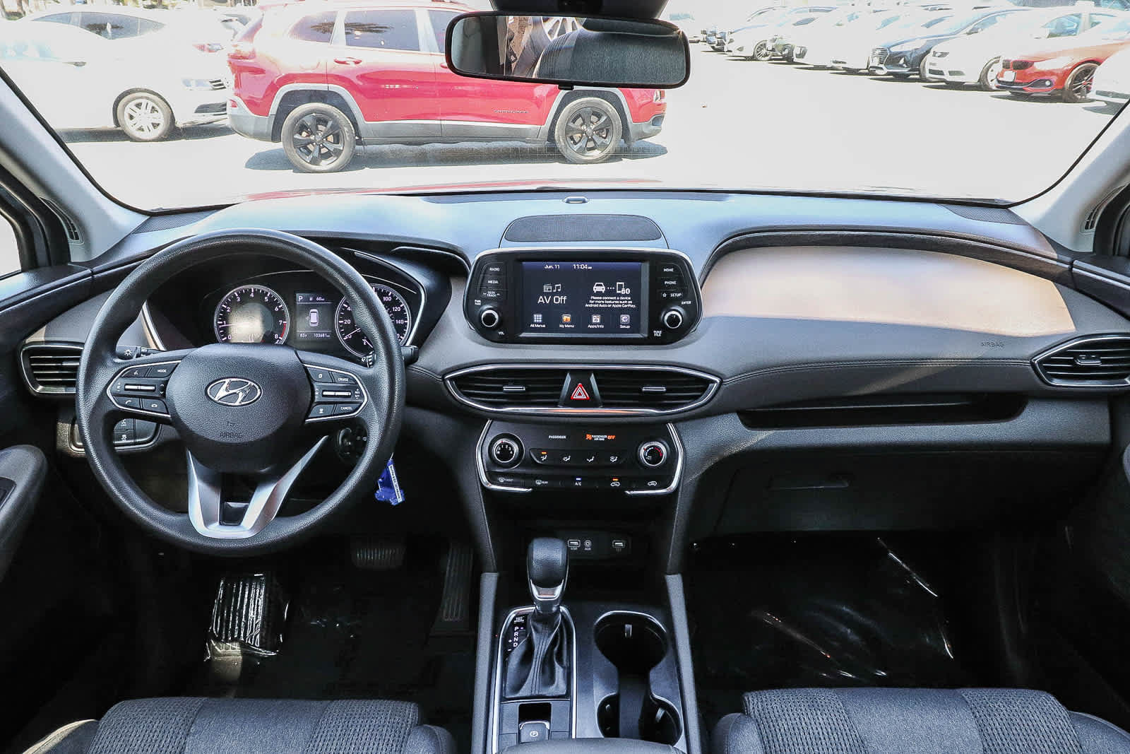 Used 2019 Hyundai Santa Fe SE AWD/4WD image 16