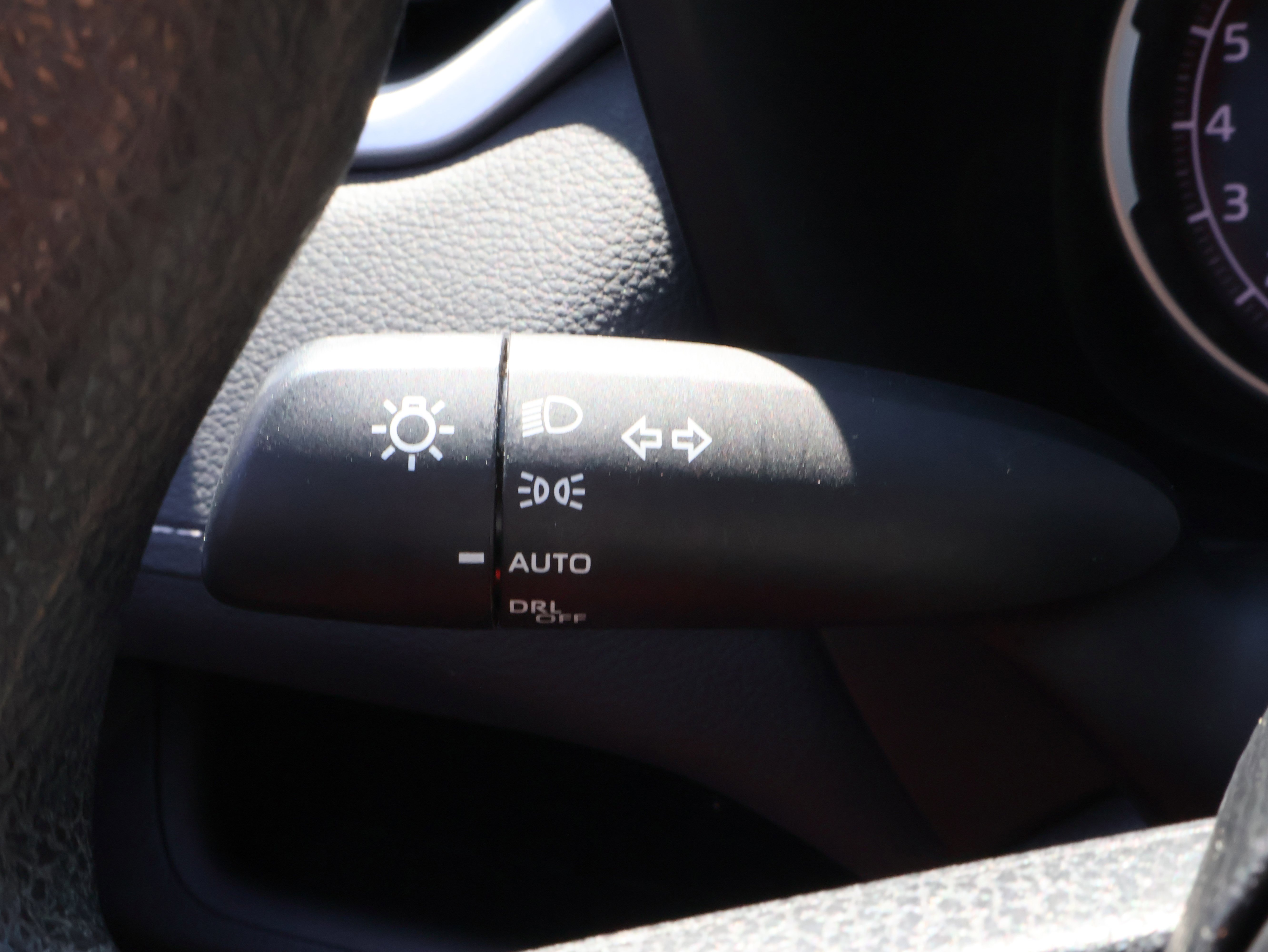 Used 2022 Jeep Compass Latitude w/ Convenience Group image 47