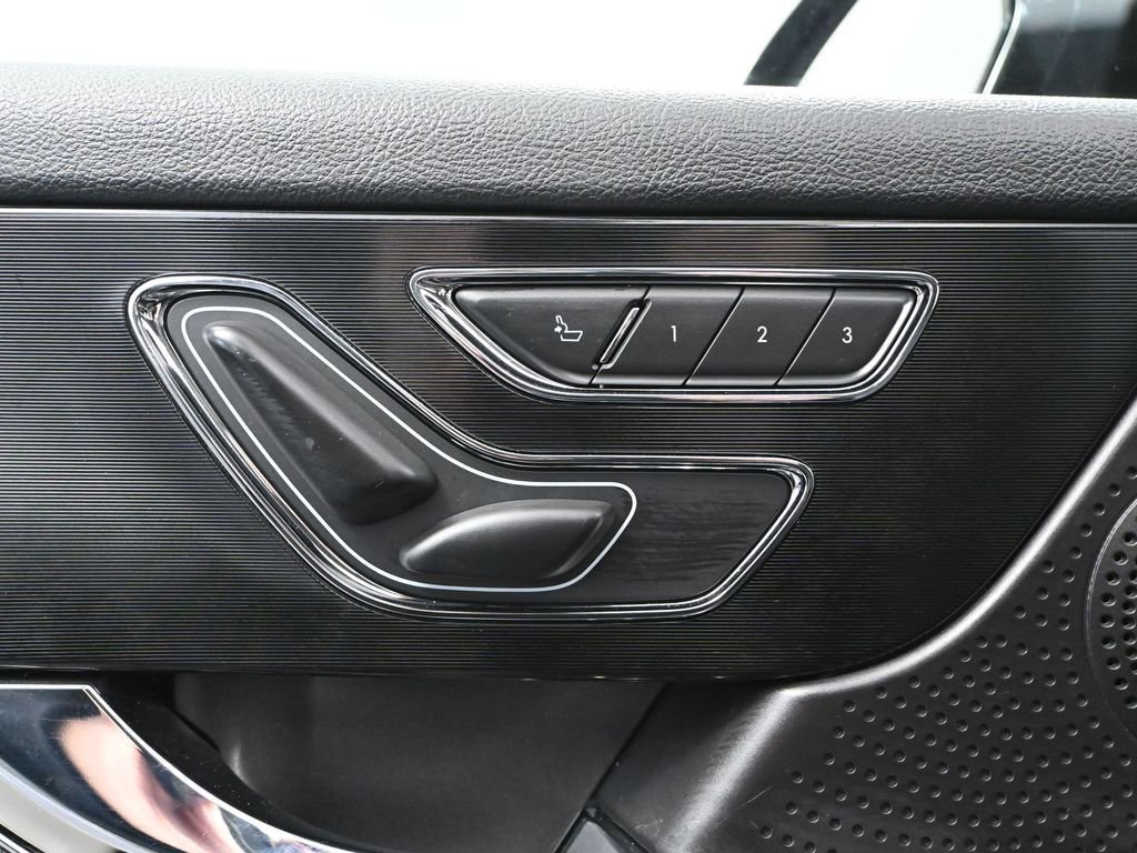 Used 2024 Lincoln Corsair Reserve image 19