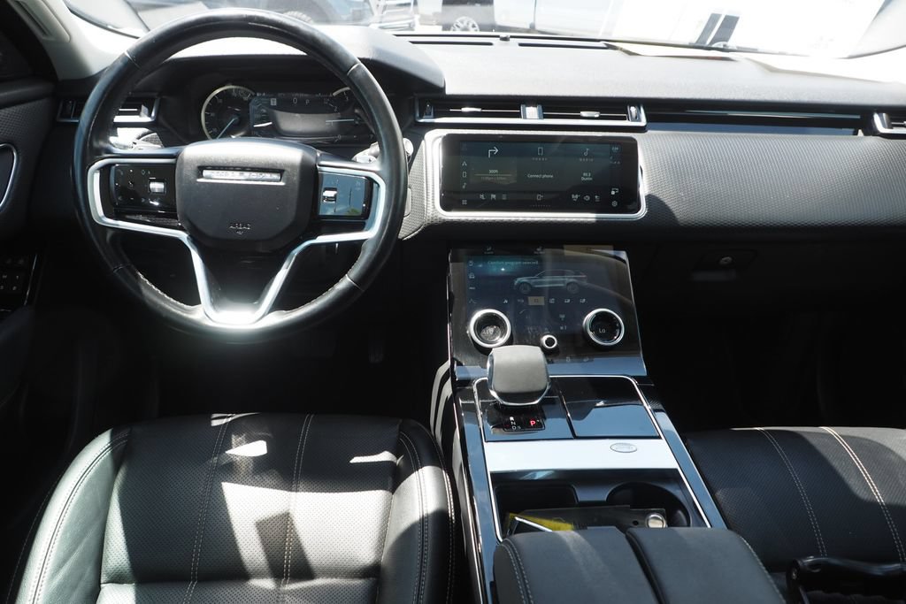 Used 2022 Land Rover Range Rover Velar S AWD/4WD image 17