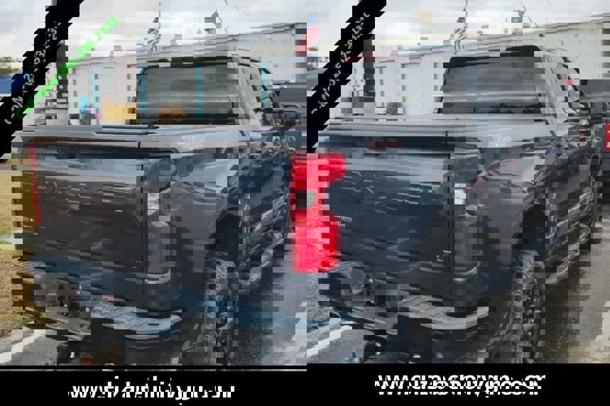 Used 2019 Chevrolet Silverado 1500 LT Trail Boss w/ Convenience Package image 2