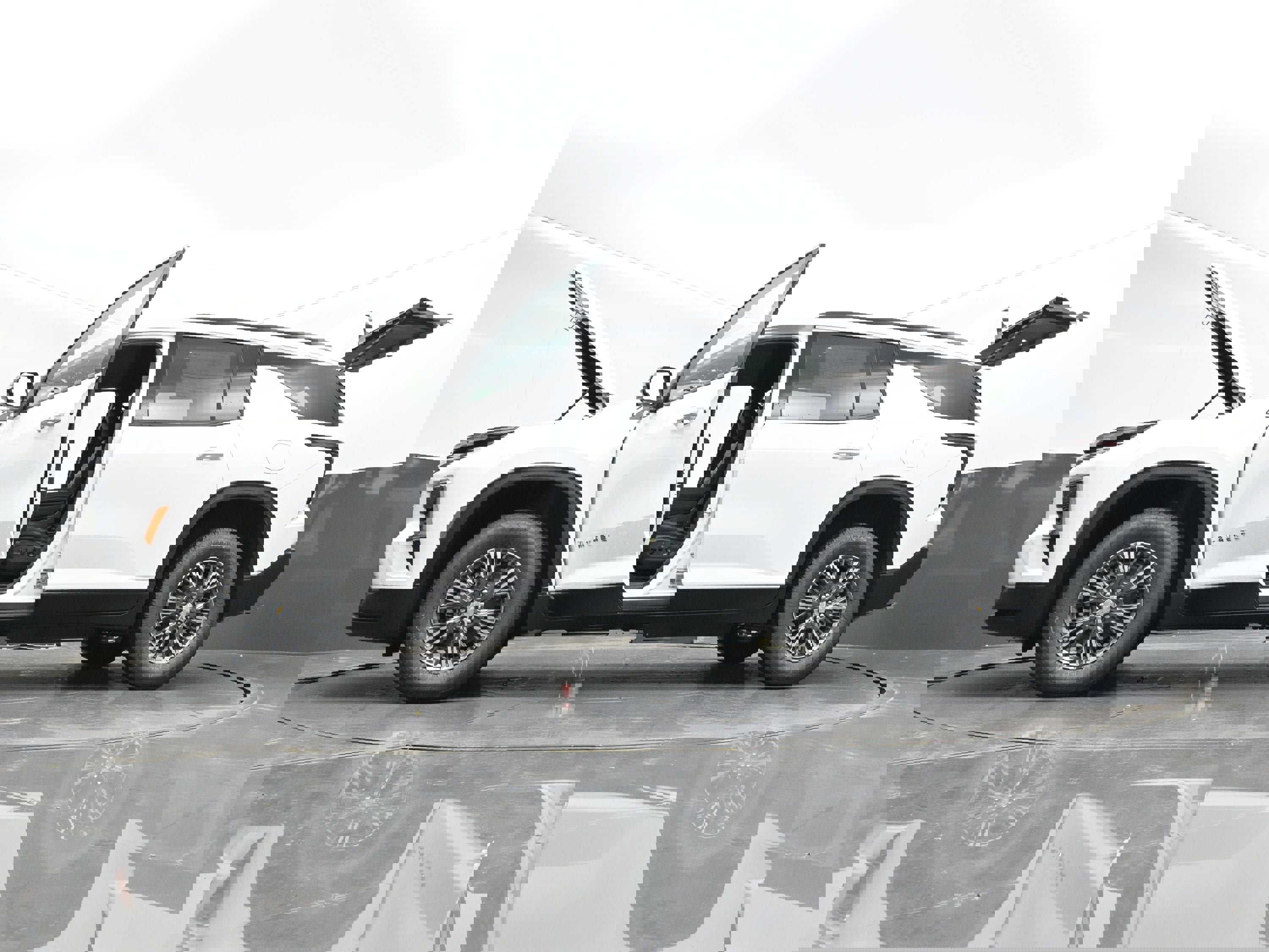 New 2026 Chevrolet Traverse LT FWD image 42