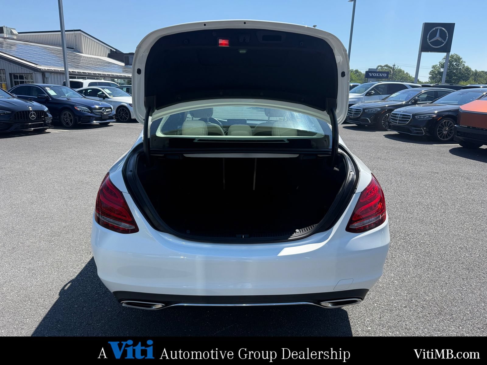 Used 2016 Mercedes-Benz C 300 4MATIC Sedan image 23