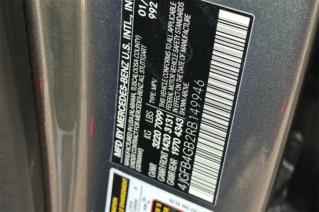 Used 2024 Mercedes-Benz GLE 450e 4MATIC image 32