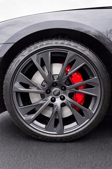 Used 2025 Audi S8 image 44