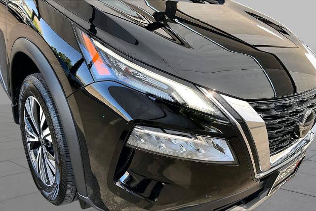 Certified 2021 Nissan Rogue SV FWD image 27
