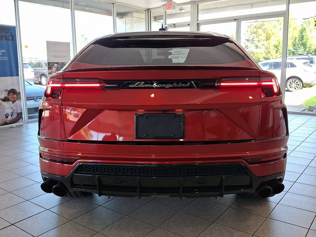 Used 2021 Lamborghini Urus AWD/4WD image 8