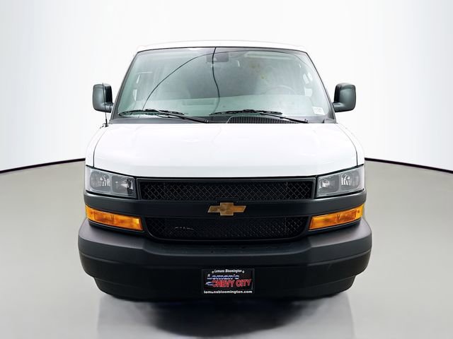 New 2026 Chevrolet Express 2500 Extended image 2