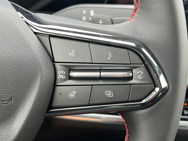 New 2027 Chevrolet Equinox RS FWD image 18