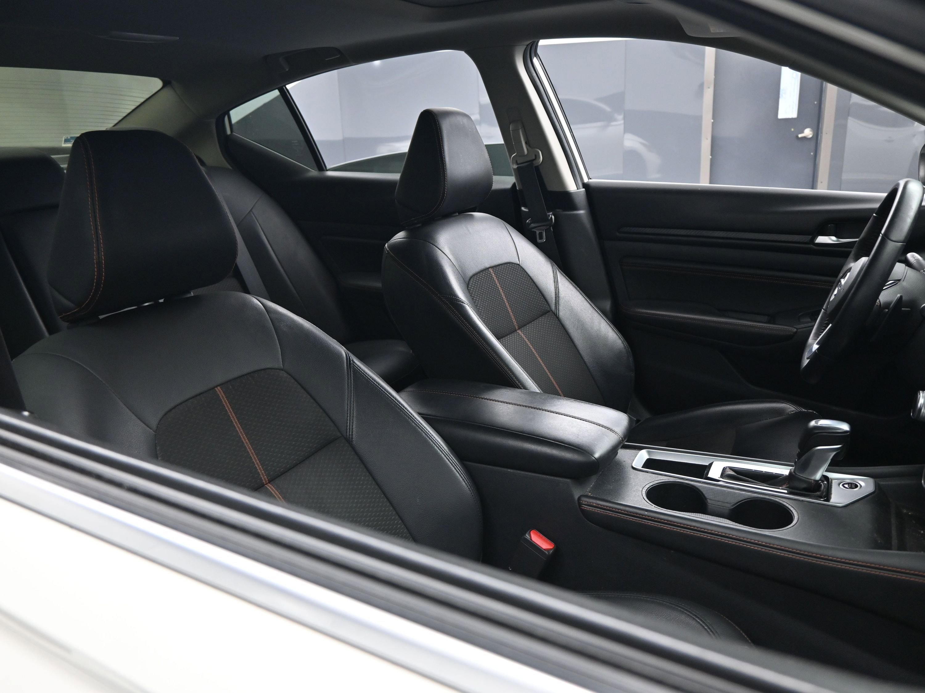 Used 2019 Nissan Altima 2.5 SR w/ SR Premium Package image 21