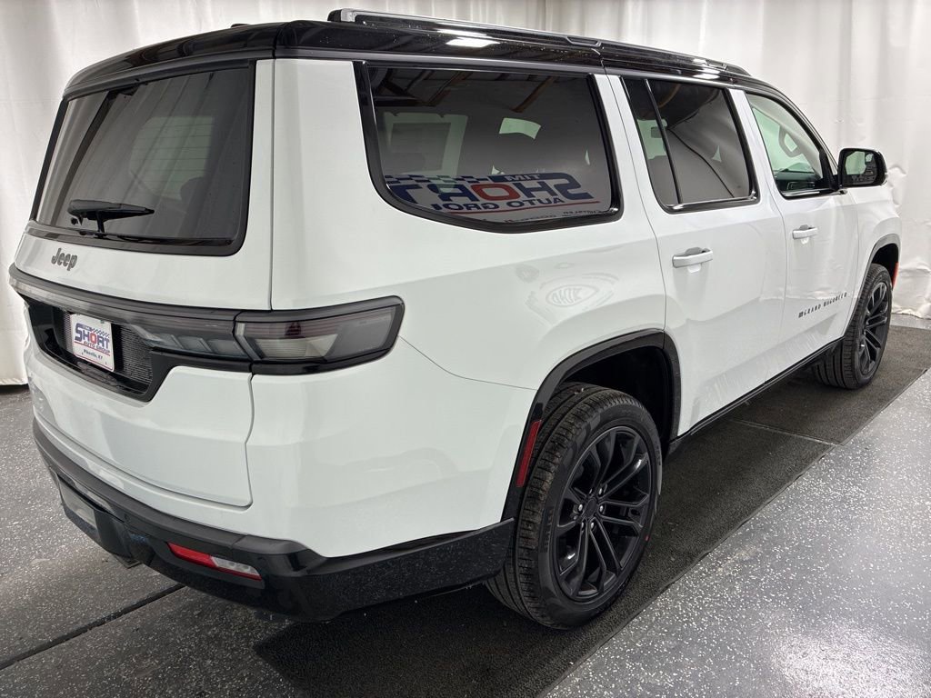 New 2026 Jeep Grand Wagoneer Summit w/ Premium Group III image 4