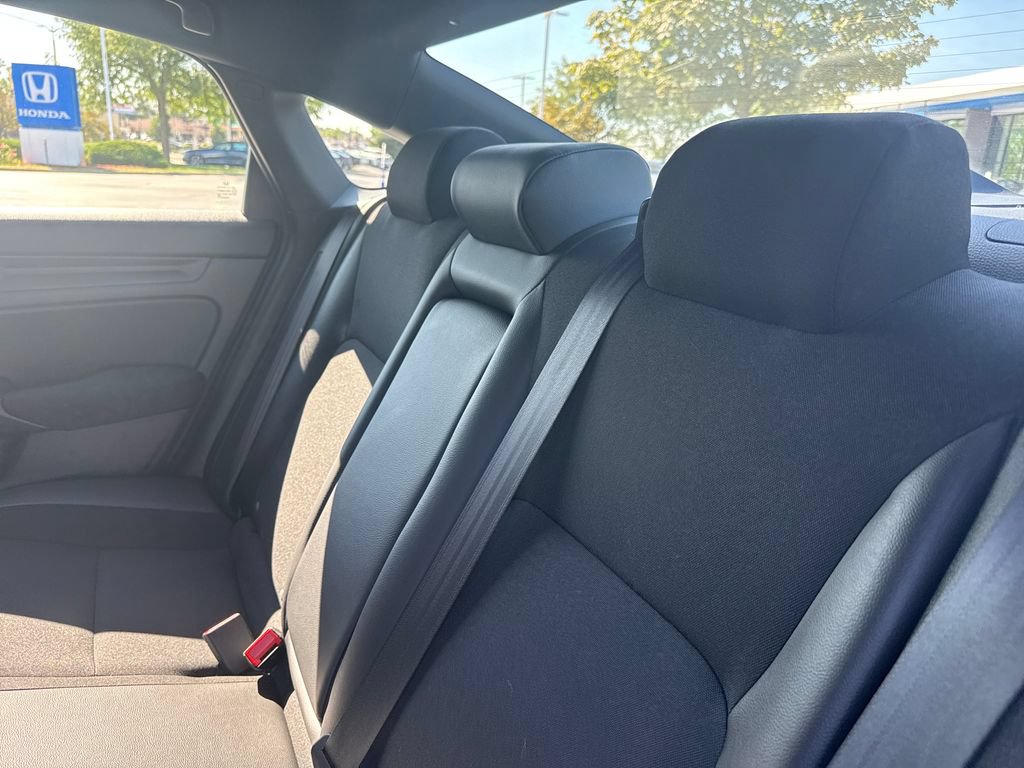 Certified 2025 Honda Civic Sport image 18