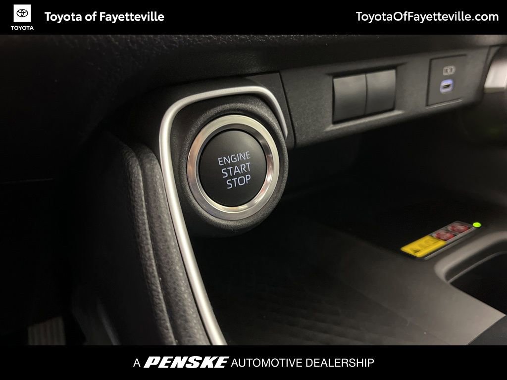 Used 2025 Toyota Grand Highlander AWD image 34