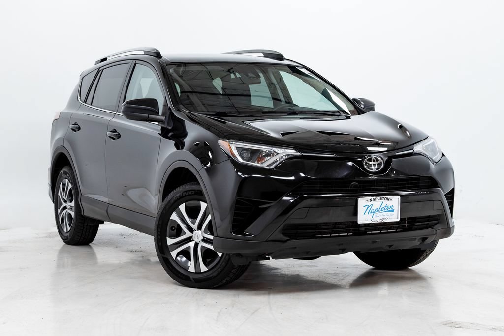 Used 2018 Toyota RAV4 LE w/ All Weather Liner Package AWD/4WD image 6