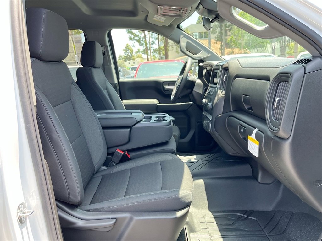 New 2025 Chevrolet Silverado 1500 Custom image 27