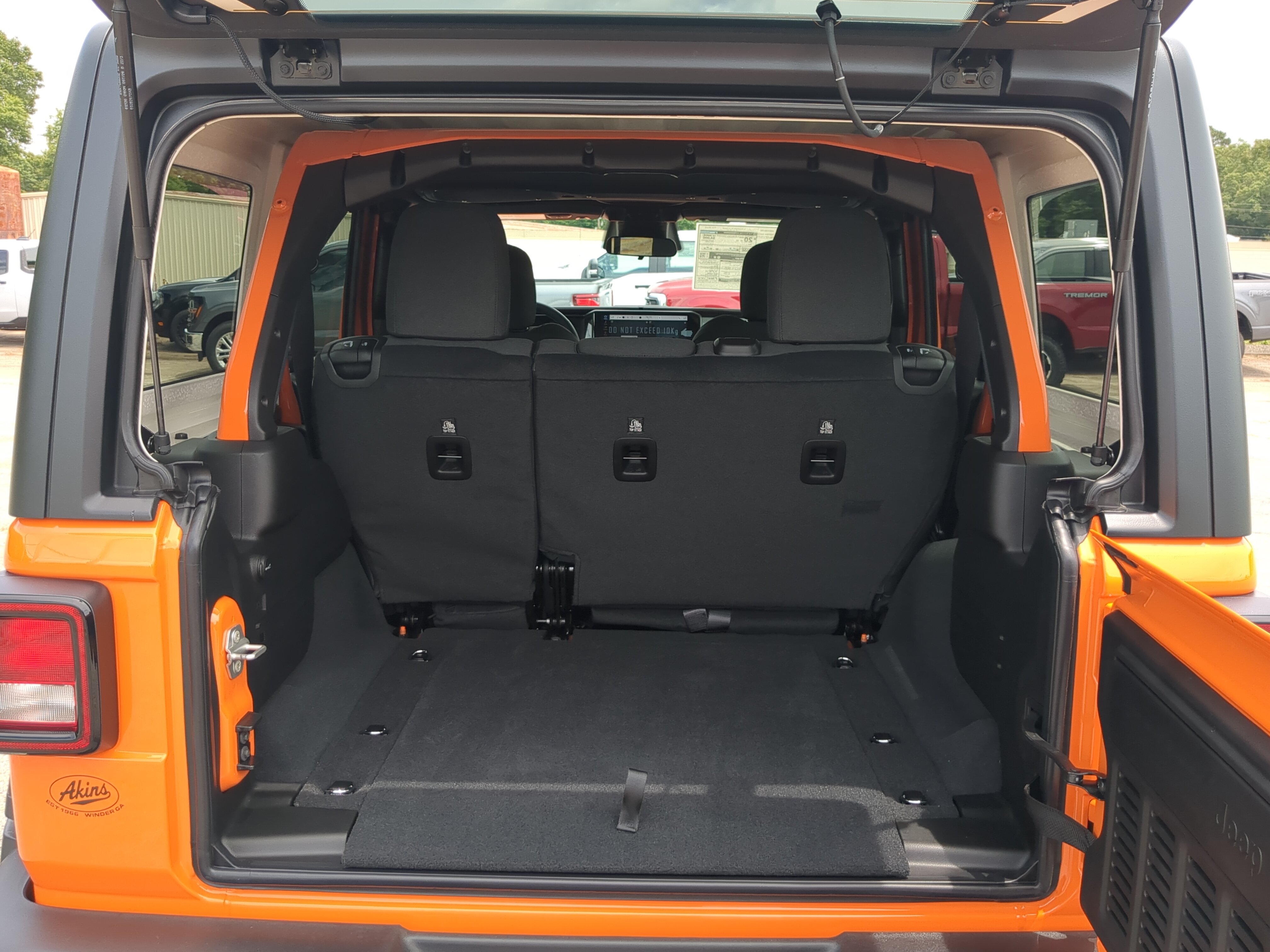New 2026 Jeep Wrangler Unlimited Sport AWD/4WD image 11
